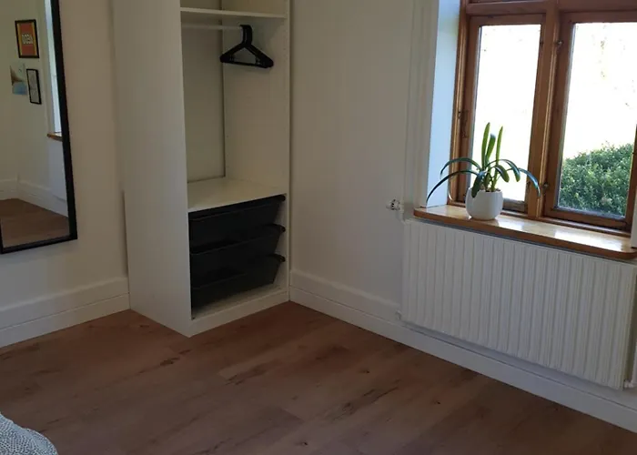 Bed and Breakfast Billund 3*